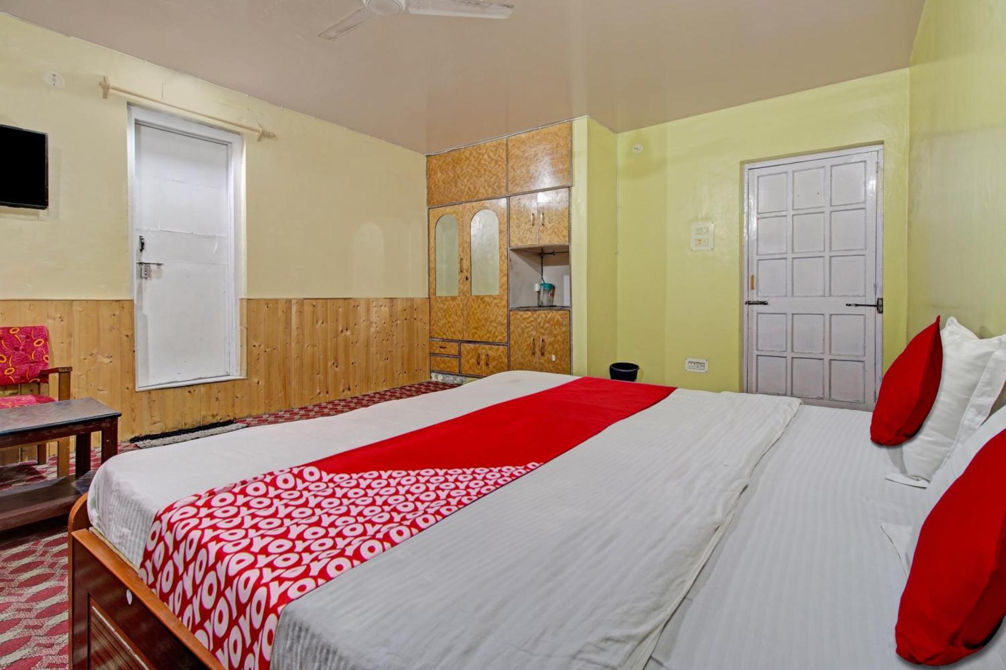 Hotel Ab-I-Hayat ศรีนาการ์ ภายนอก รูปภาพ